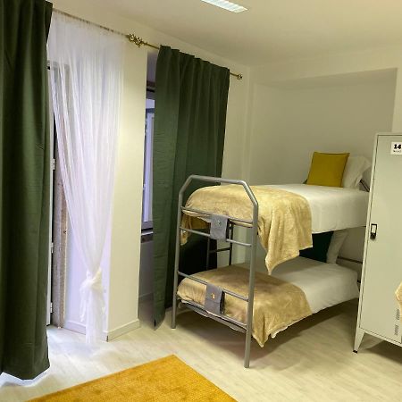 5 Senses Hostel セトゥーバル エクステリア 写真