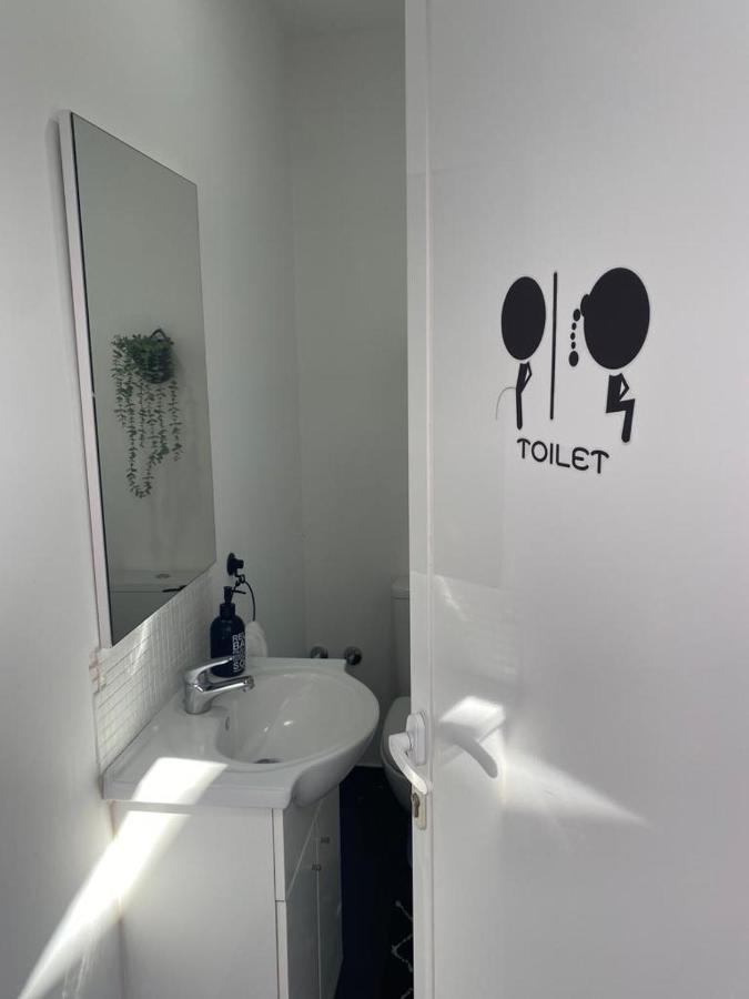 5 Senses Hostel セトゥーバル エクステリア 写真